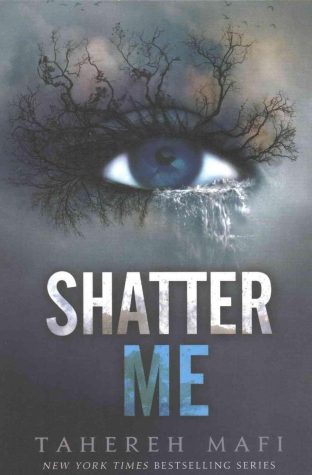 Reading Corner- Shatter Me Book Review